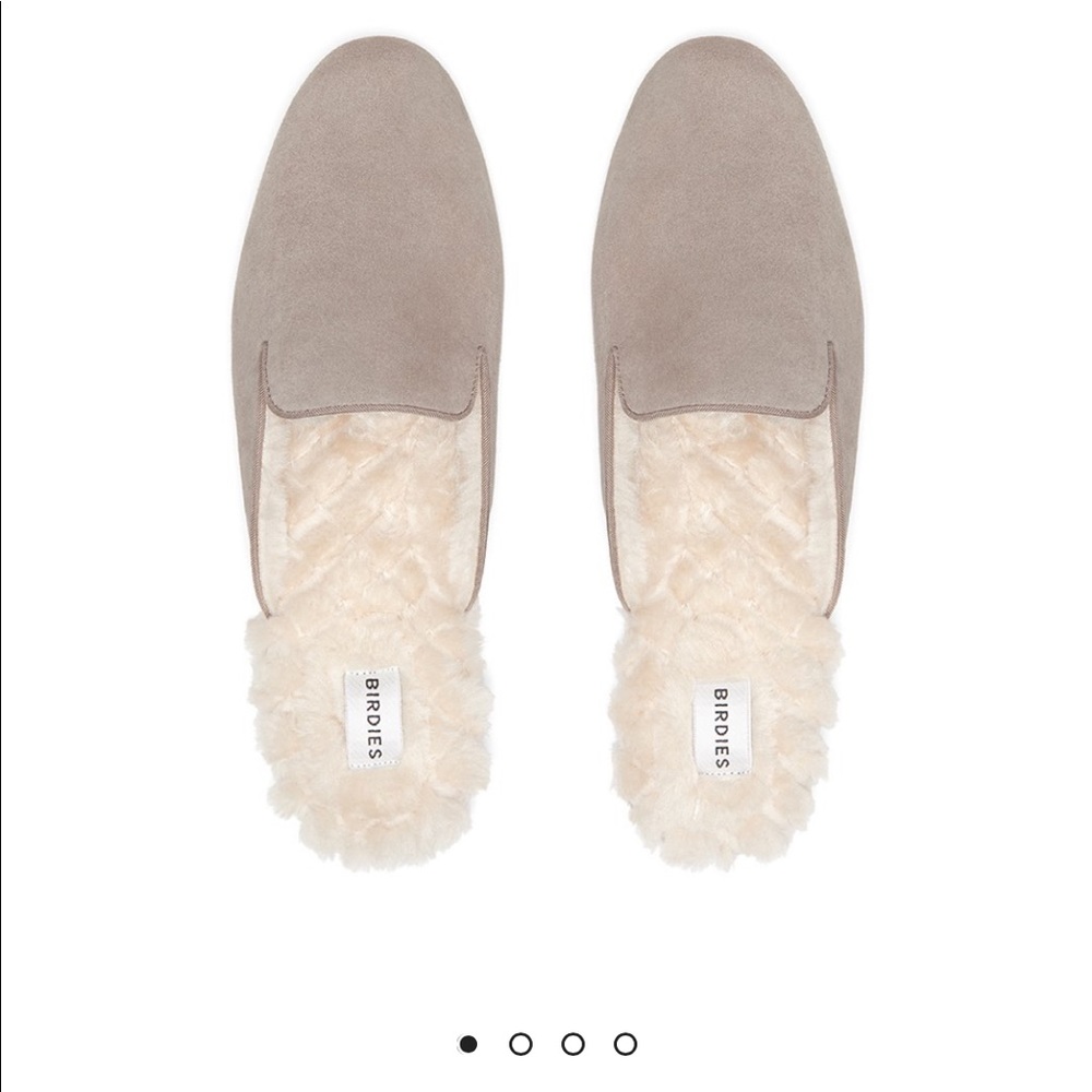 Birdies - the phoebe in taupe gray faux fur